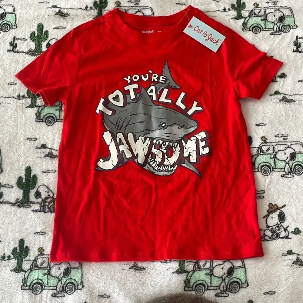 Cat & jack red unisex kids you’re totally jawbone red t shirt size medium 8